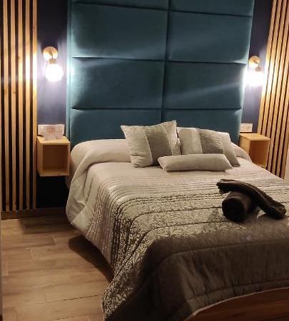 Duerme A Gusto - Tu Habitacion Acogedora En Torredonjimeno Εξωτερικό φωτογραφία