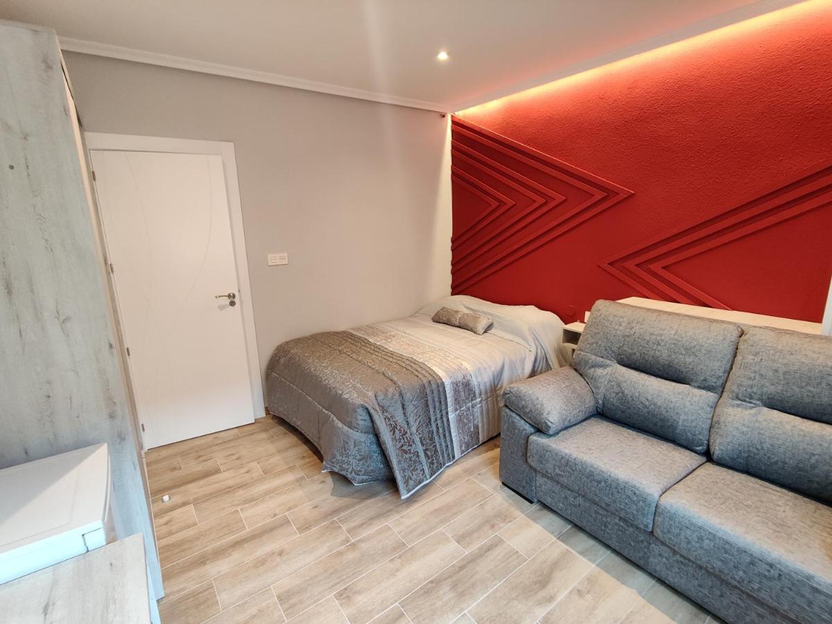 Duerme A Gusto - Tu Habitacion Acogedora En Torredonjimeno Εξωτερικό φωτογραφία