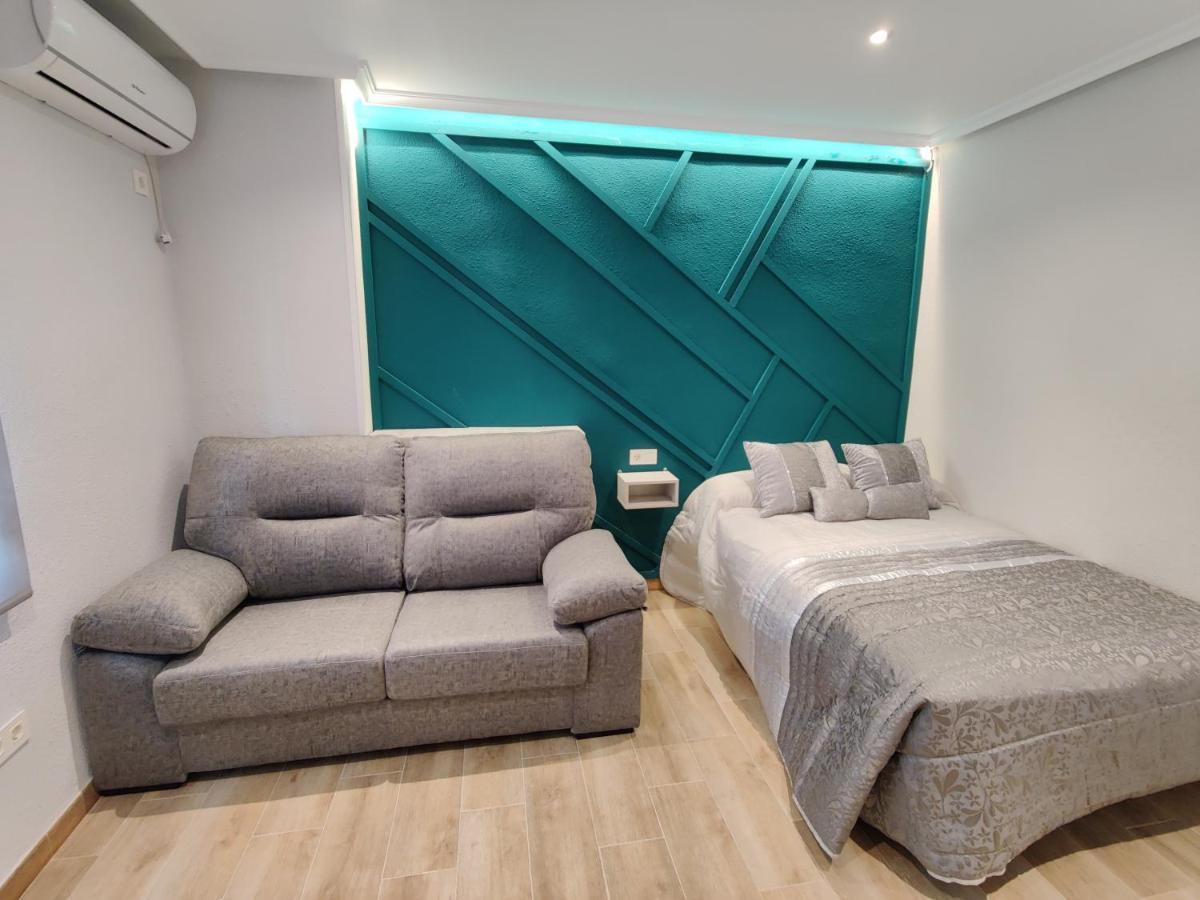 Duerme A Gusto - Tu Habitacion Acogedora En Torredonjimeno Εξωτερικό φωτογραφία