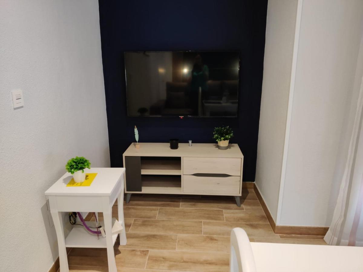 Duerme A Gusto - Tu Habitacion Acogedora En Torredonjimeno Εξωτερικό φωτογραφία