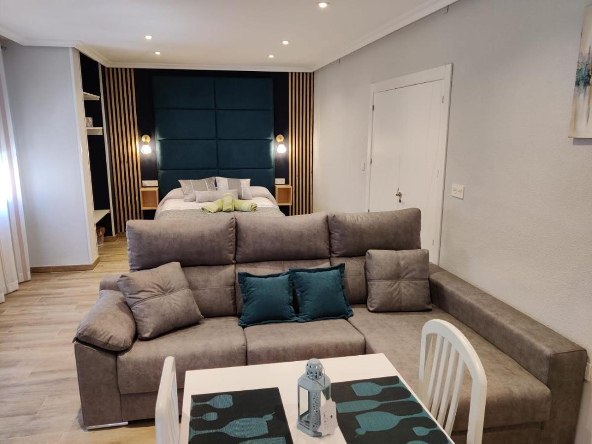 Duerme A Gusto - Tu Habitacion Acogedora En Torredonjimeno Εξωτερικό φωτογραφία